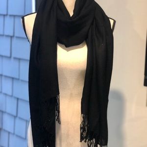 100% Pashmina Black Scarf NWT